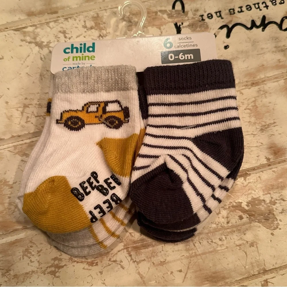 New Child of Mine Bibs & Socks Set
